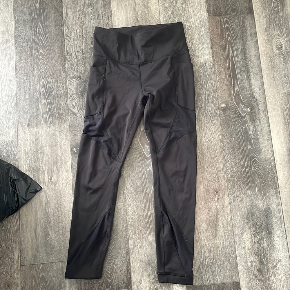 Workout leggings members mark size small